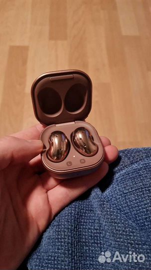Samsung galaxy buds live