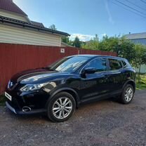 Nissan Qashqai 2.0 CVT, 2016, 55 000 км, с пробегом, цена 2 100 000 руб.