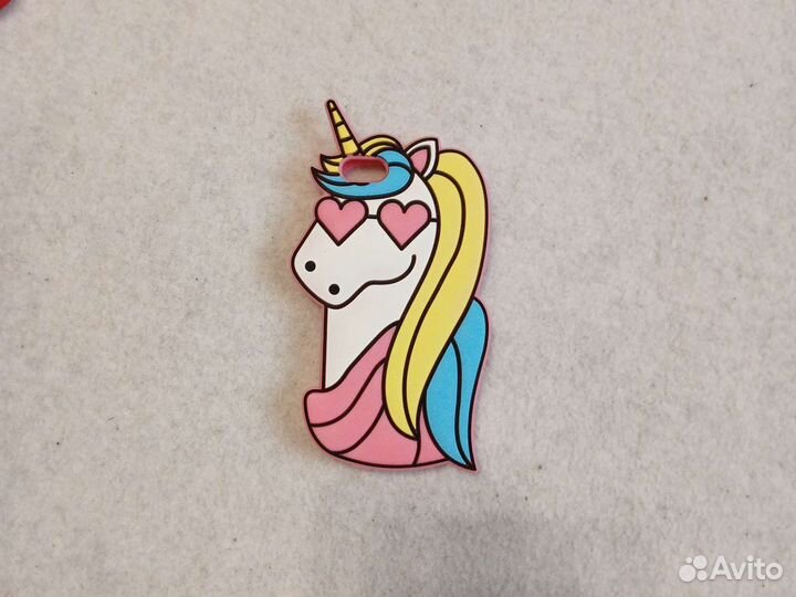 Чехлы на телефон iPhone 5s и 4