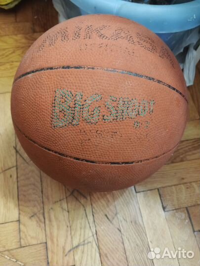 Баскетбольный мяч