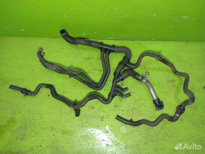 Патрубок системы охлаждения Renault Duster HSM