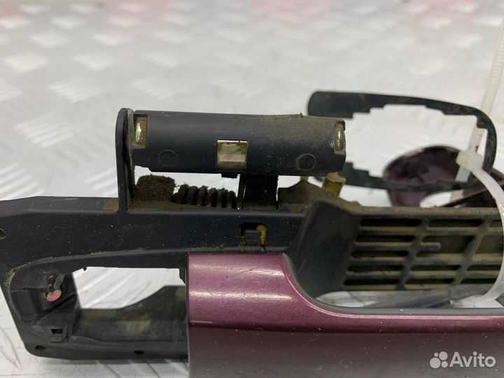 Б/У ручка двери внешняя передний правый Toyota