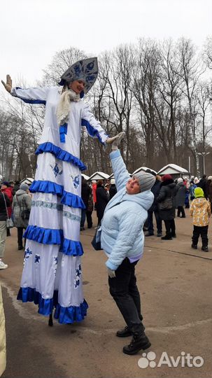 Администратор, старший продавец, завхоз