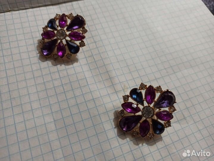 Серьги гвоздики