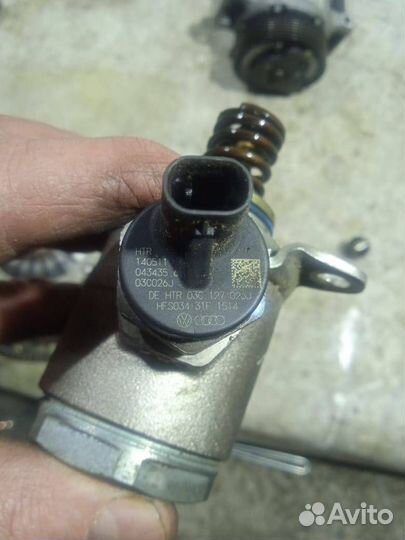 Тнвд Volkswagen Caddy 3 рест. 2011 03C127026J