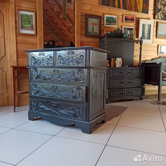 Комод старинный антикварный