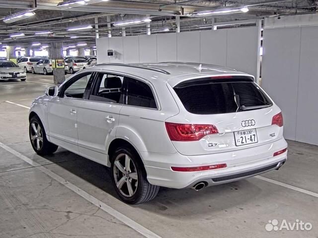 В разборе Audi Q7 2011