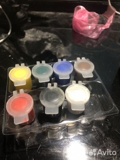 Краски витражные и акриловые