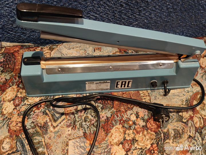 Запайщик пакетов FS-300B