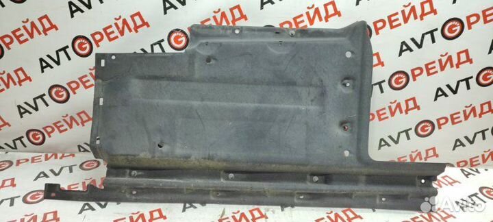 Защита днища правая Audi Q5 8R cncd 10.06.2013