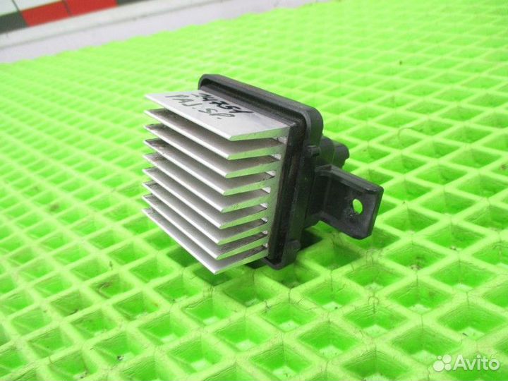 Резистор печки Mitsubishi Pajero Sport 3