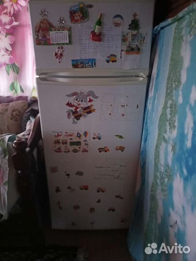 Холодильник бу exqvisit