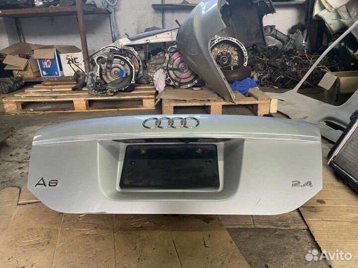 Крышка багажника серебро Audi A6 С6 2.4
