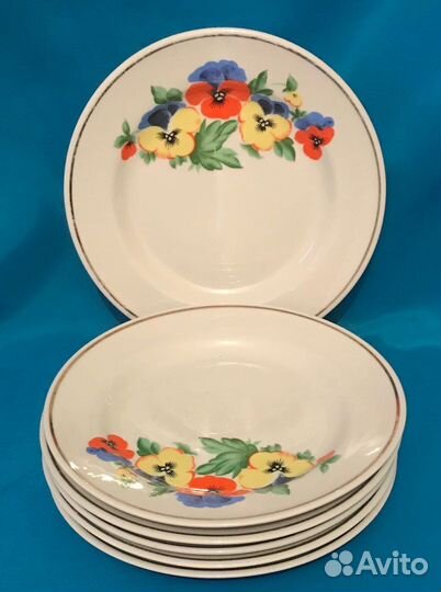 Десертные тарелки Виола Красный фарфорист