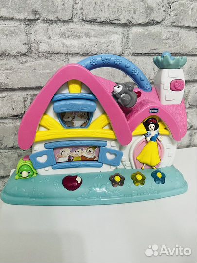 Игрушка Домик музыкальный Chicco
