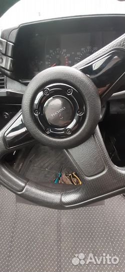 Спортивный новый руль ваз 2110