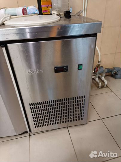 Холодильный стол 2 дверный