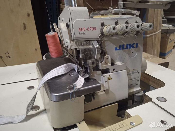 Оверлок Juki 6716S Tokyo Japan