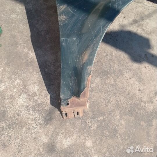 Крыло переднее правое на Фольксваген Пассат В5