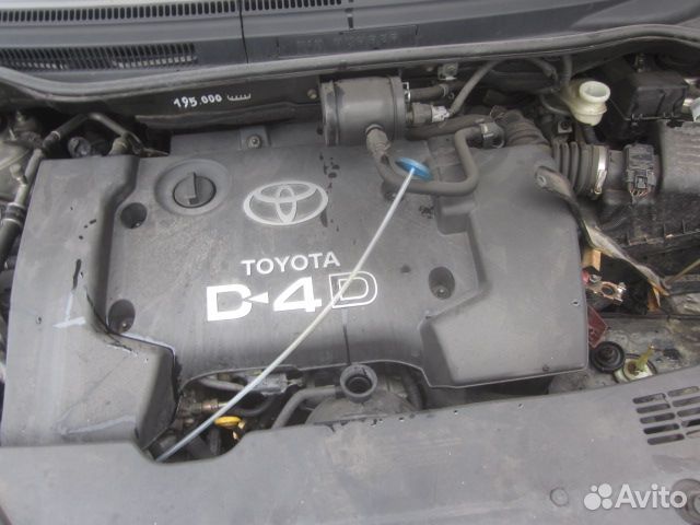 Щеткодержатель лобового стекла toyota corolla vers