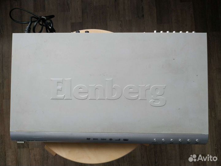 DVD плеер Elenberg