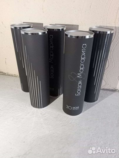 Тубусы под шампанское и казна на свадьбу