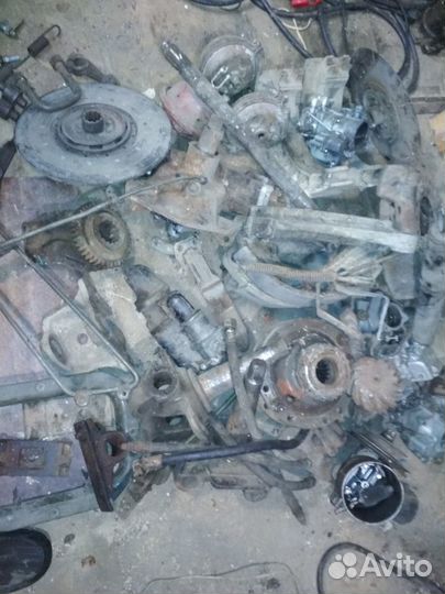 Продаю запчасти бу ЗИЛ 130