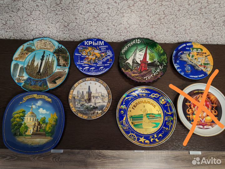 Тарелки коллекционные разные