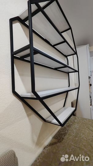 Стеллаж настенный, восьмигранный в стиле лофт