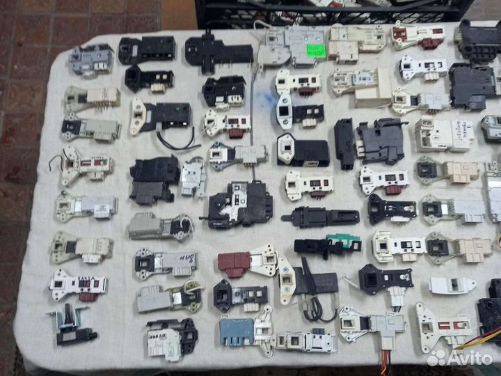 Замок для стиральной машины