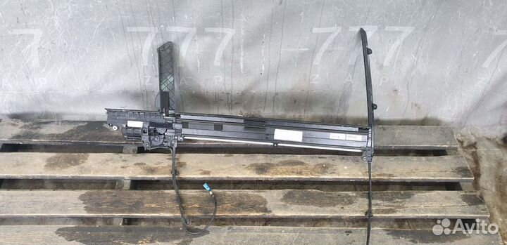 Шторка двери правая задняя Mercedes S-Class (W222)