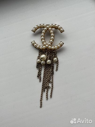 Броши бижутерия