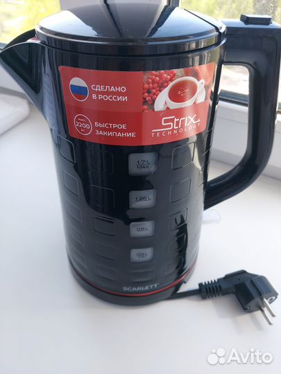 Электрочайник б/у Scarlett