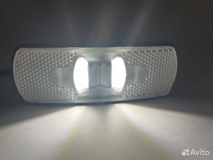 Фонари габаритные белые 24в с рамкой