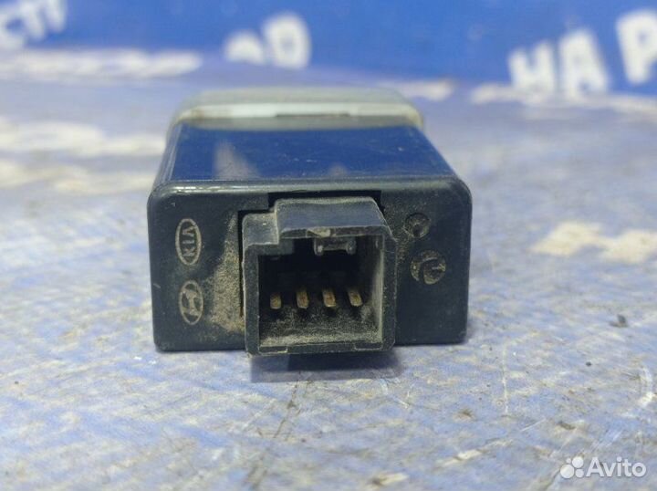 Кнопка корректора фар Kia Cerato 1 седан G4FC 2006