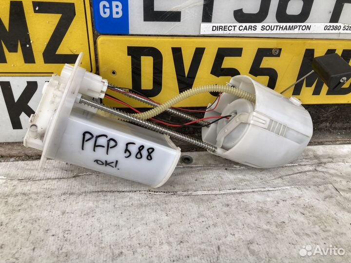 Насос топливный Toyota Yaris