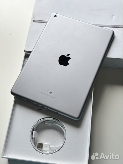 iPad 6 2018 9.7” 32GB Space Gray, Wi-Fi новый