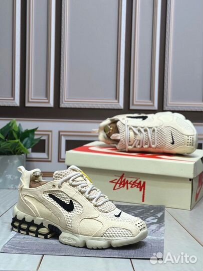 Кроссовки Nike Stussy