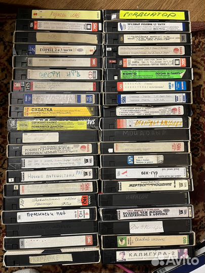 Видеокассеты