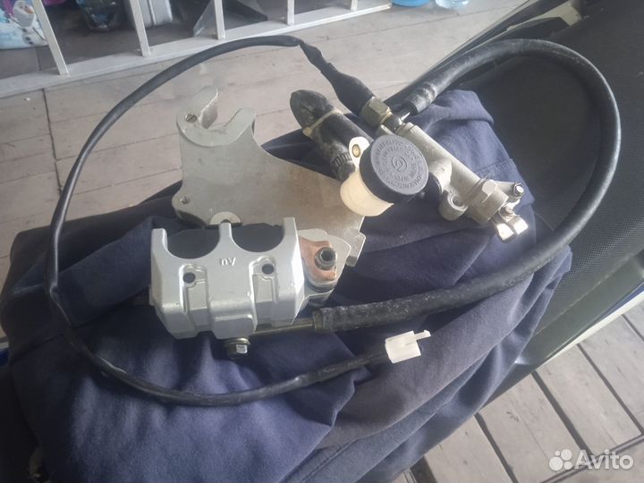 Передние и задние тормоза для мото