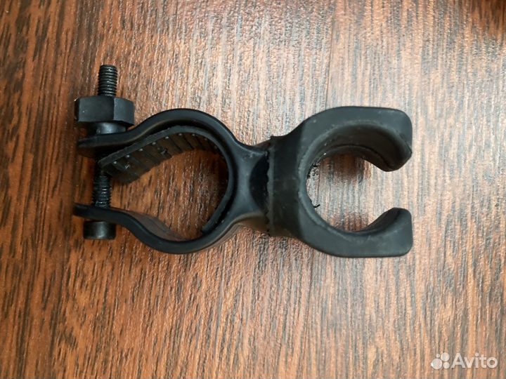 Велосипед крепление фонаря на руль