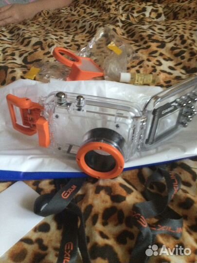 Casio exilim aqua box