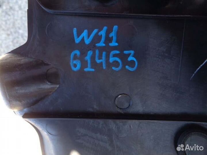 Пластик салона Nissan Avenir W11 QG18DE 2003/12