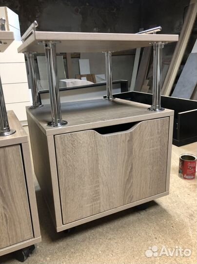 Тумба подкатная косметологическая