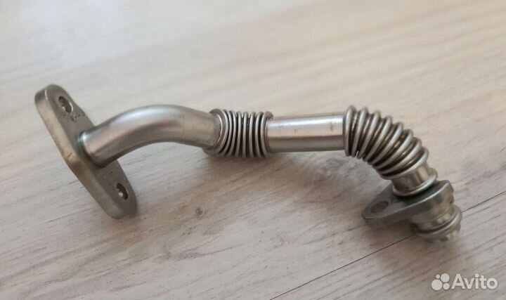 Трубка турбокомпрессора GM