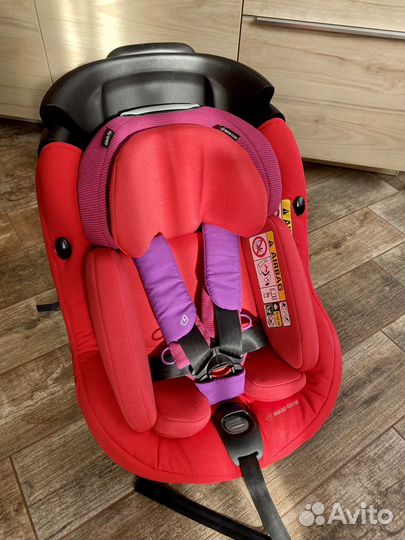 Автокресло Maxi-Cosi AxissFix Plus автолюлька