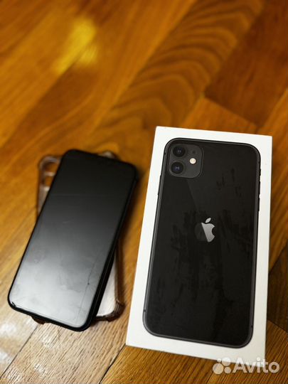 iPhone 11, 64 ГБ