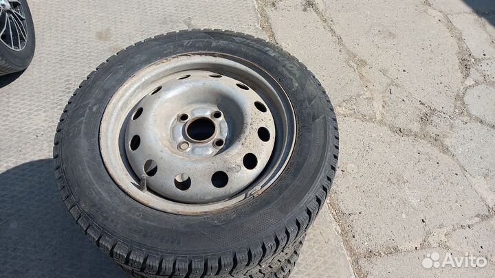 Hankook Winter I'Pike RS2 W429 175/65 R14