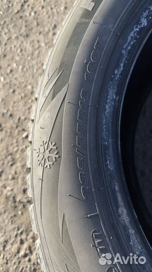 Roadstone Winguard WinSpike SUV 235/55 R18