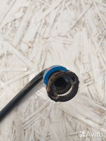 Трубка топливная Chevrolet Cruze седан 1.6